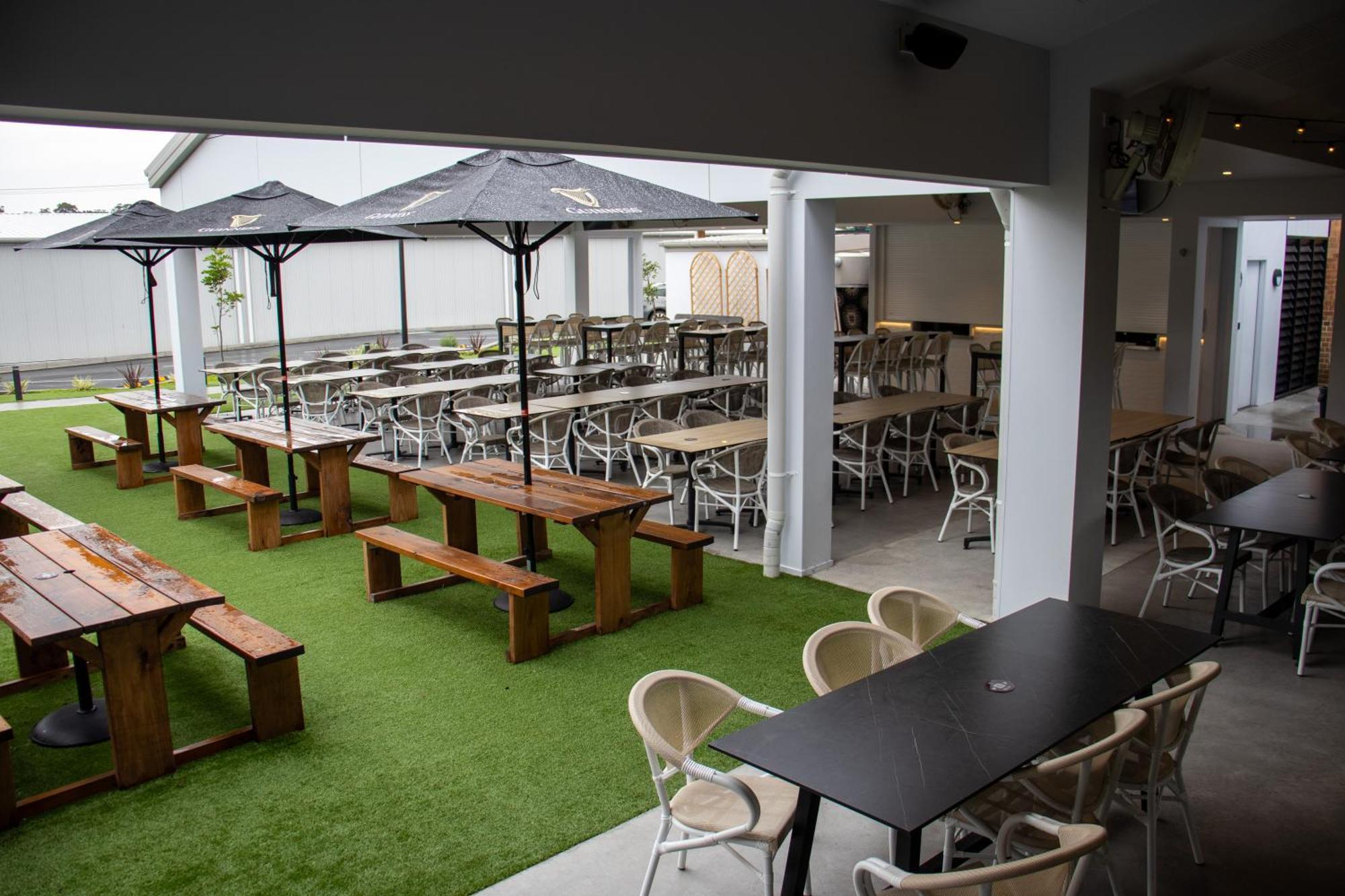 Bellbird Hotel เซสส์น็อก ภายนอก รูปภาพ