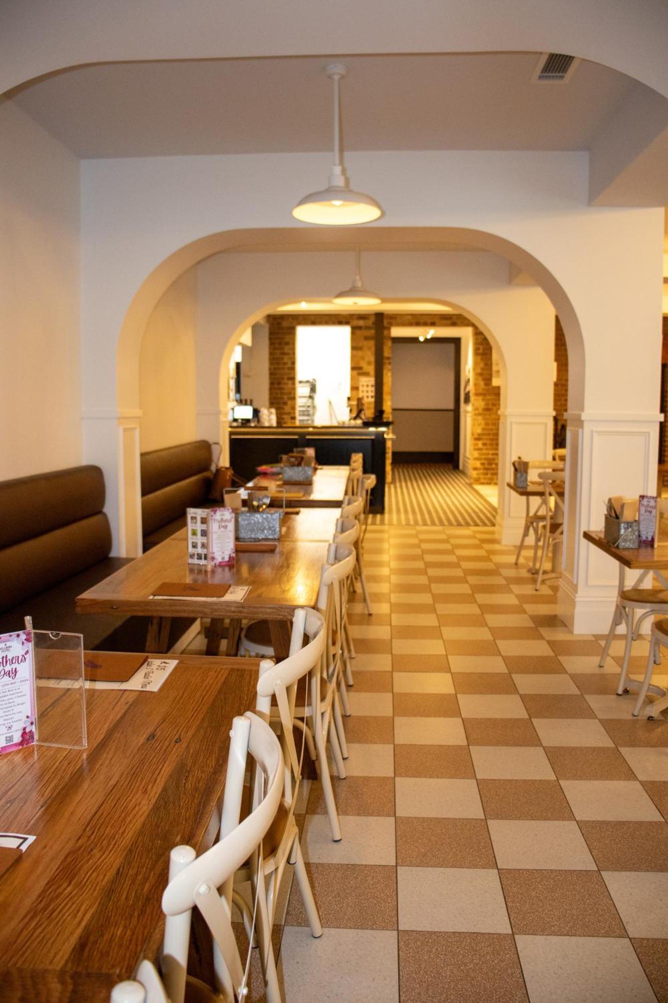 Bellbird Hotel เซสส์น็อก ภายนอก รูปภาพ