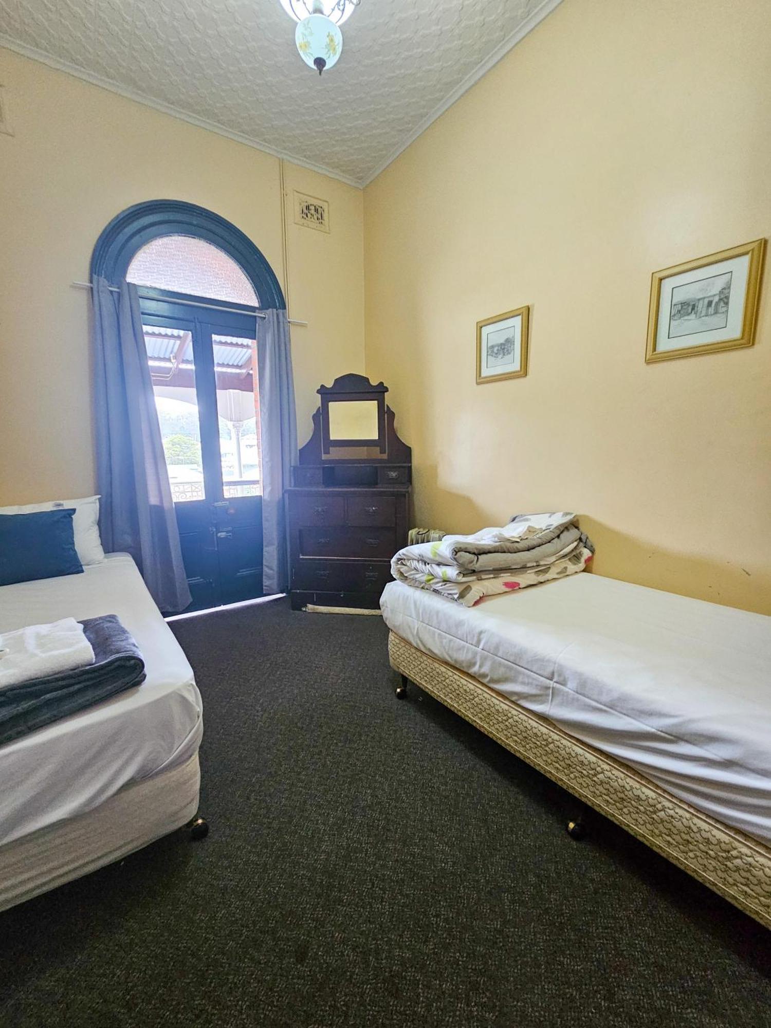 Bellbird Hotel เซสส์น็อก ภายนอก รูปภาพ